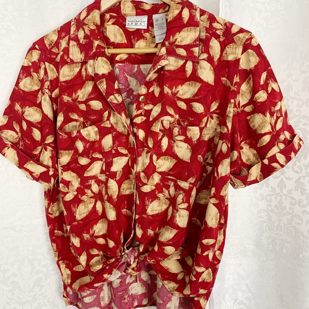 VILLAGER SPORT & LIZ CLAIBORNE COMPANY SIZE LARGE